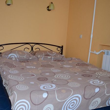 Apartment Laboratorniy Per. 26 Kijów Zewnętrze zdjęcie